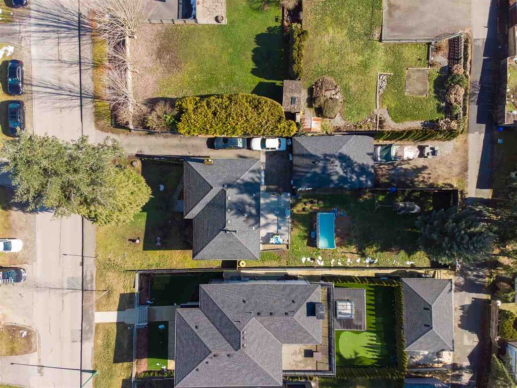 listing image 1109568390208826836