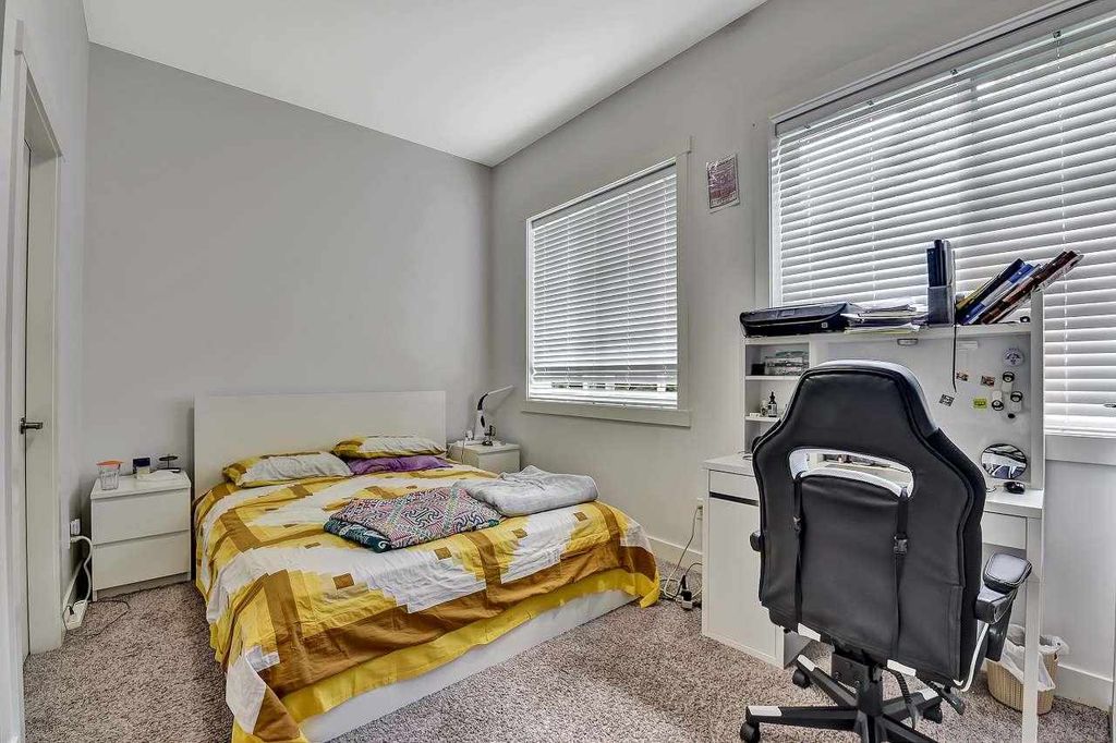 listing image 1104129925956494891