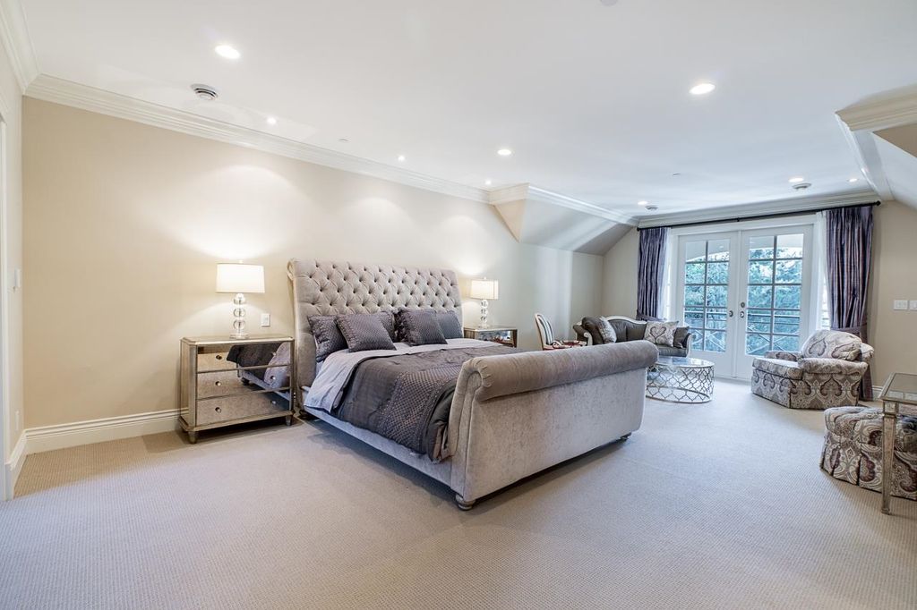 listing image 1107424317260387922