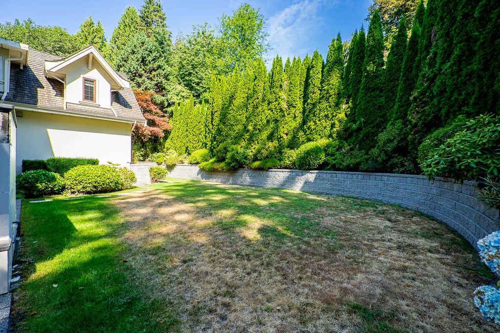 listing image 1101771002829405859