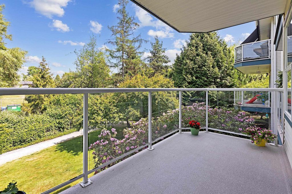 listing image 1109980595923699476