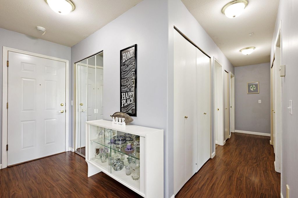 listing image 1102842489245023131