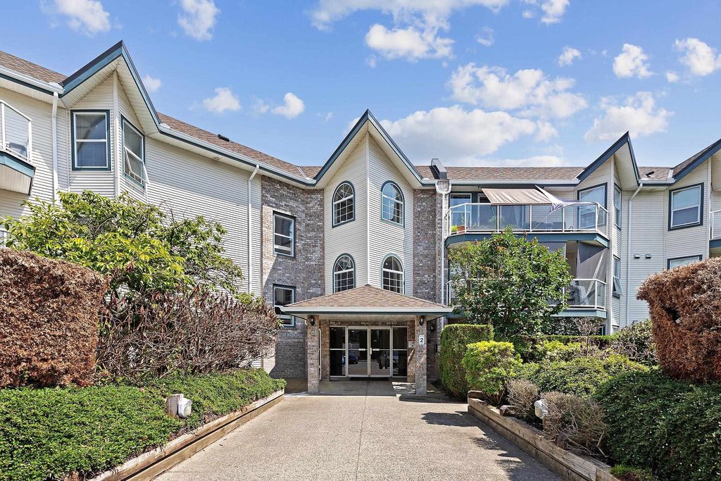 listing image 1104220330714828391