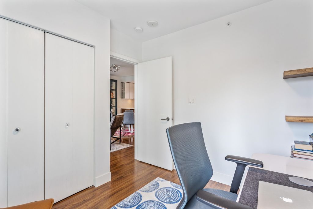 listing image 1108314060724137870