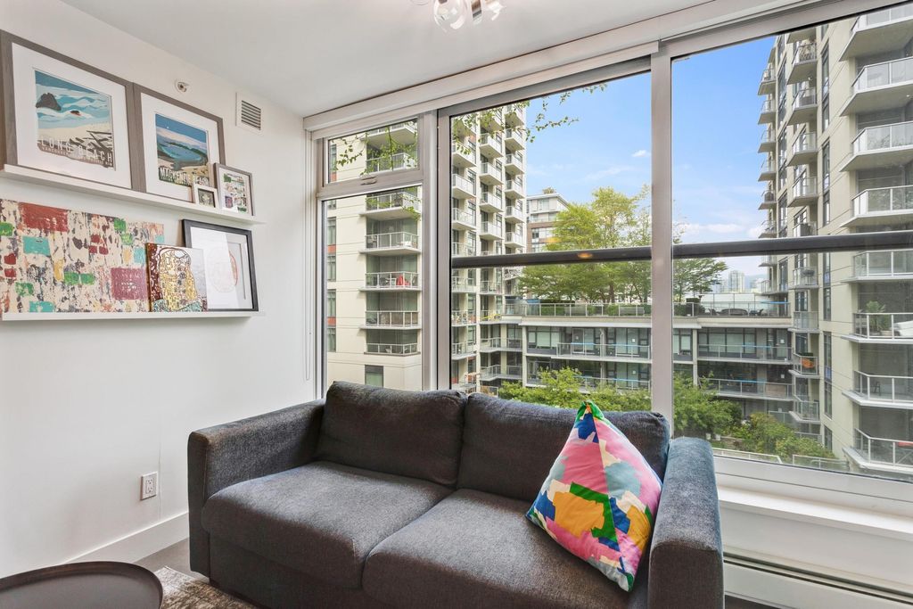 listing image 1103002248422575042