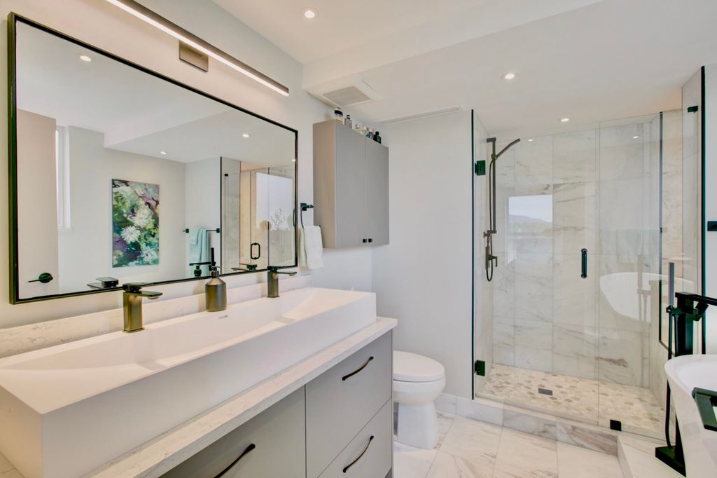 listing image 1100732147549833990