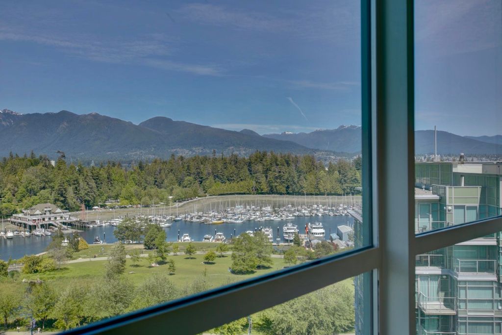 listing image 1108879127593810075