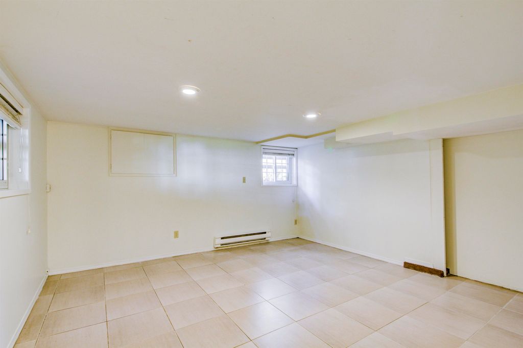 listing image 1104719918518092881