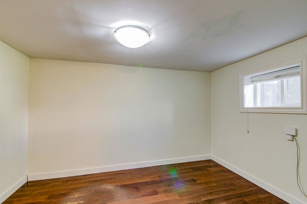 listing image 1105948846335031859