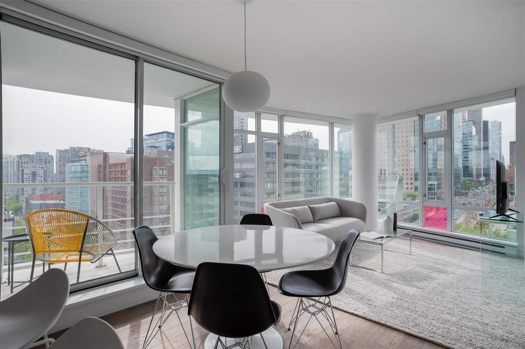 listing image 1106117519263623855