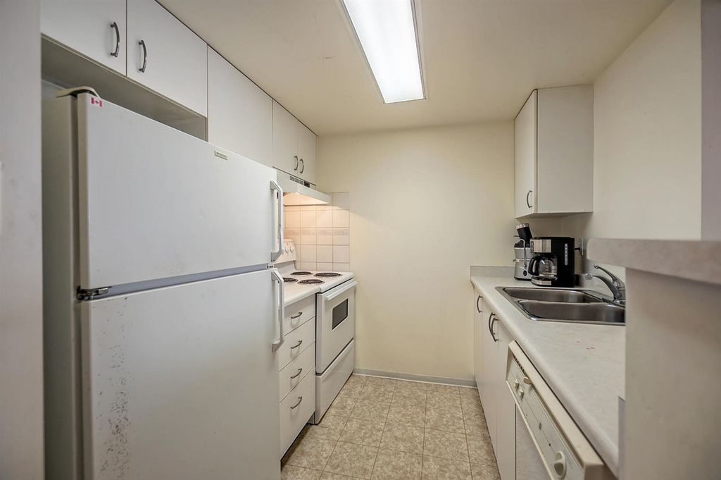 listing image 1101358977230586398