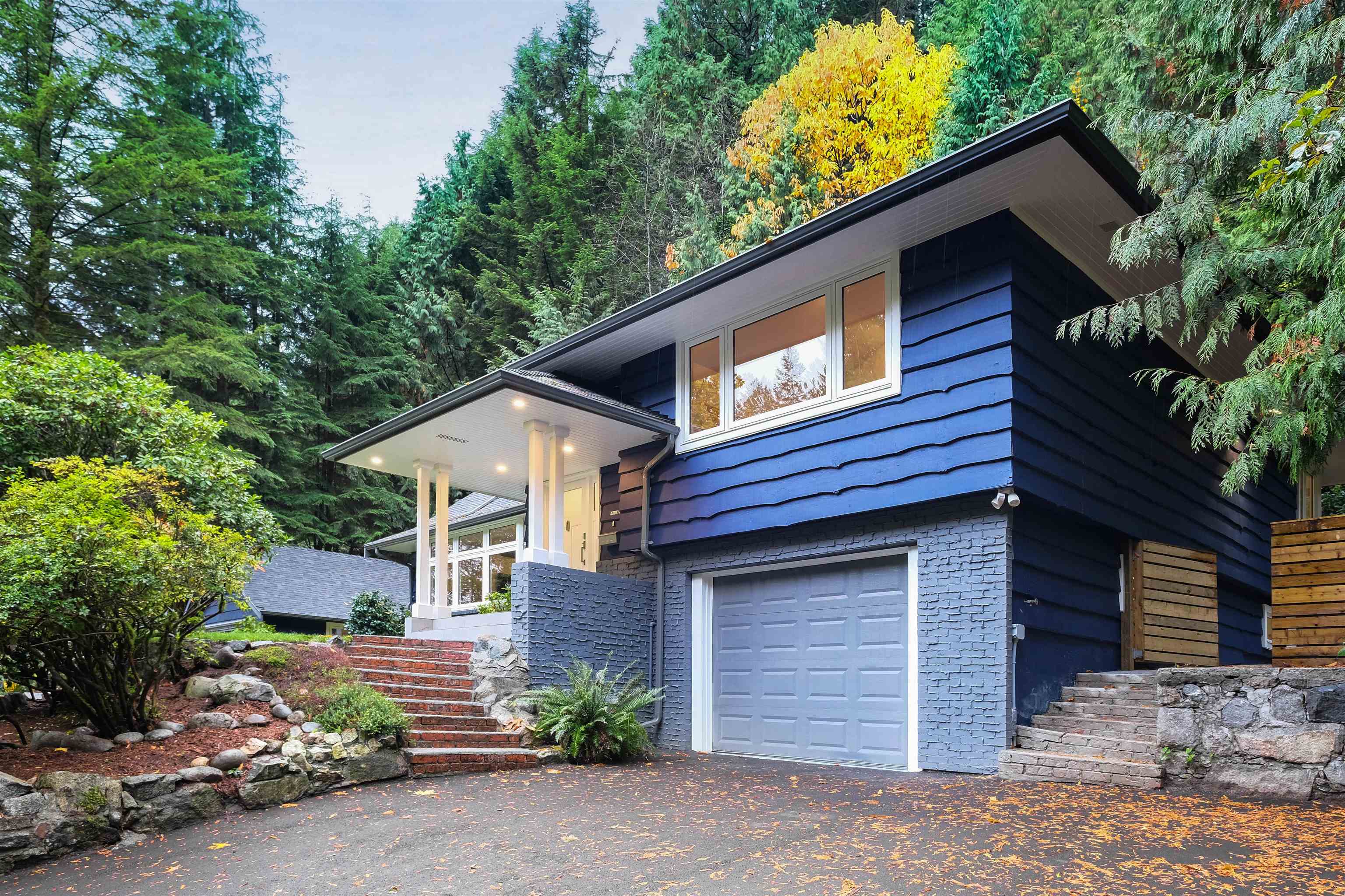 287 Rabbit Lane West Vancouver | House for Sale in West Vancouver ...