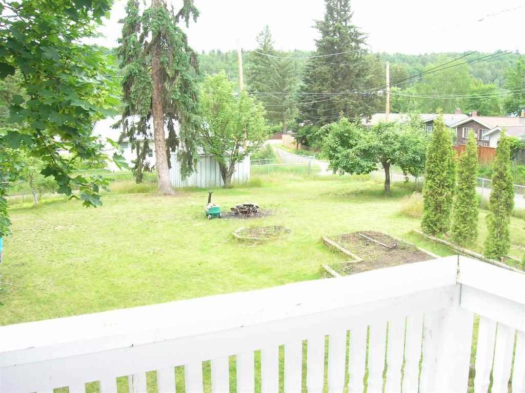 listing image 1102854405401223099