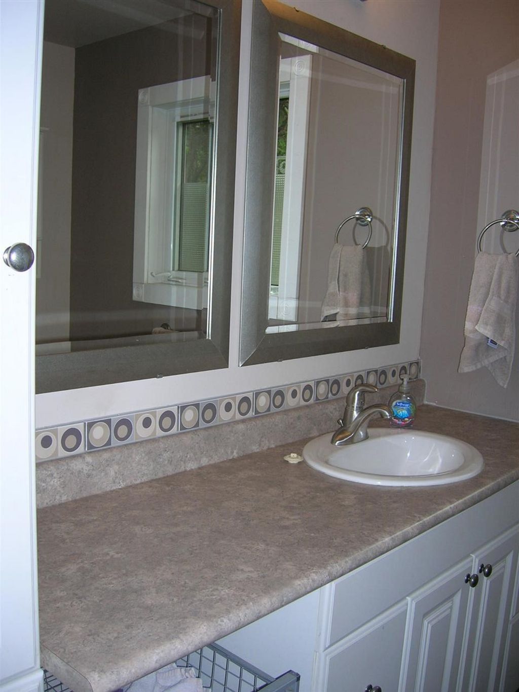 listing image 1108282458479588583