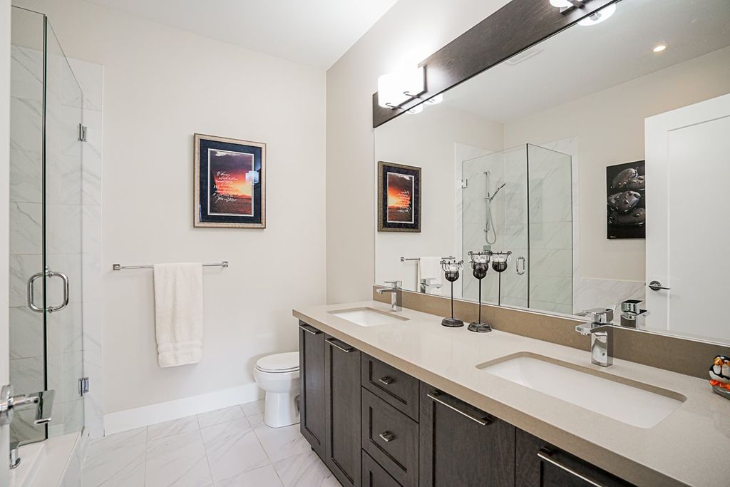 listing image 1104828505078541514