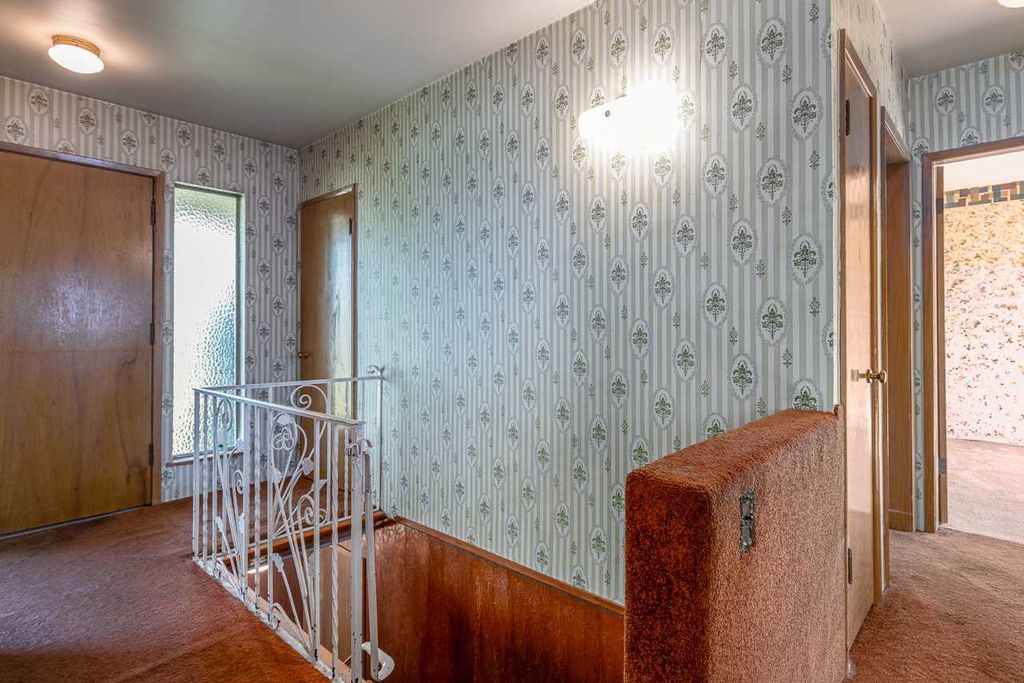 listing image 1100893738041577829