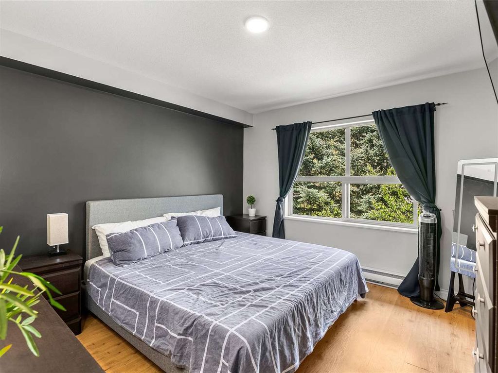 listing image 1107118294605708020