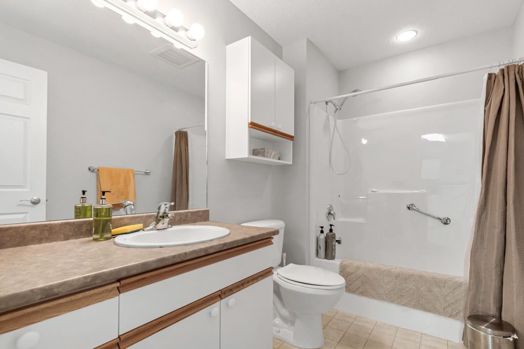 listing image 1107277679468897439