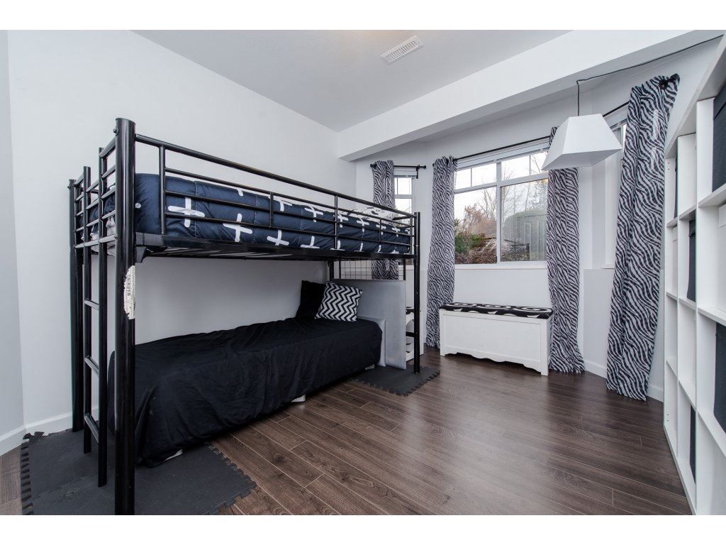 listing image 1101530175014869925