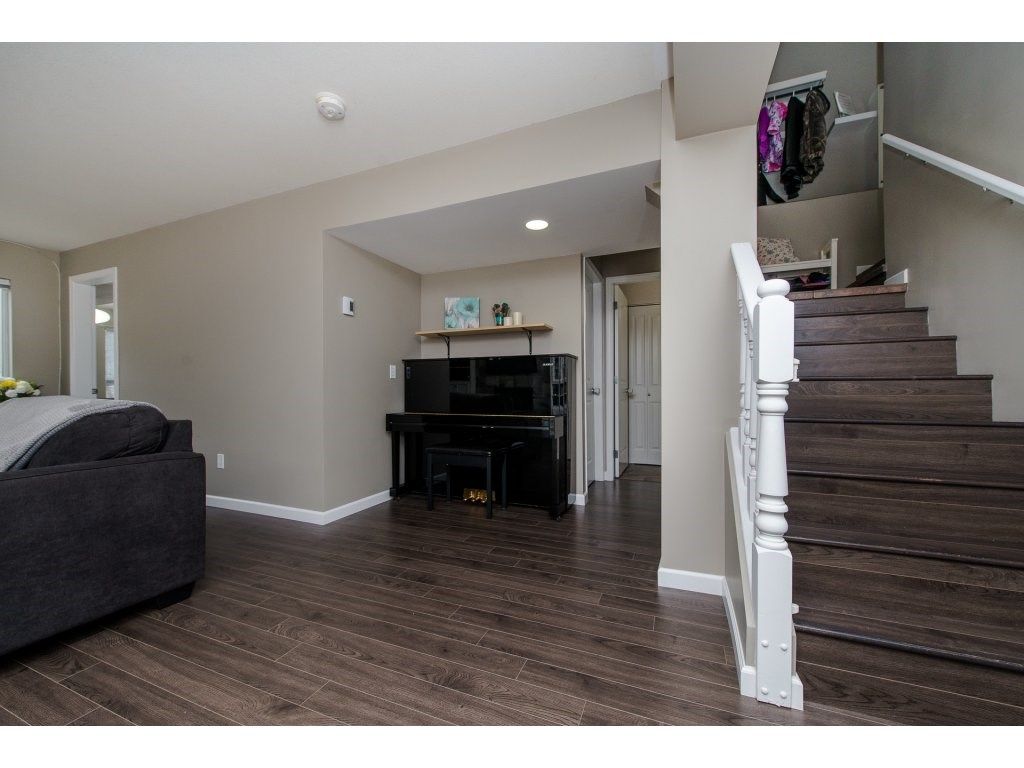 listing image 1108707172227088510