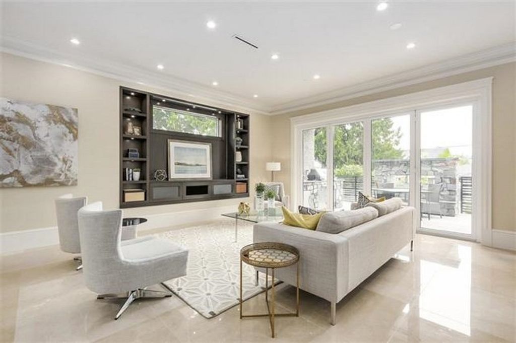 listing image 1105650152767643120