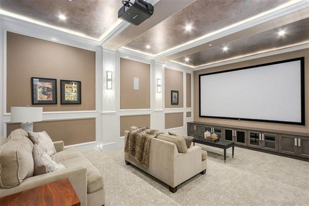 listing image 1102785691913760231