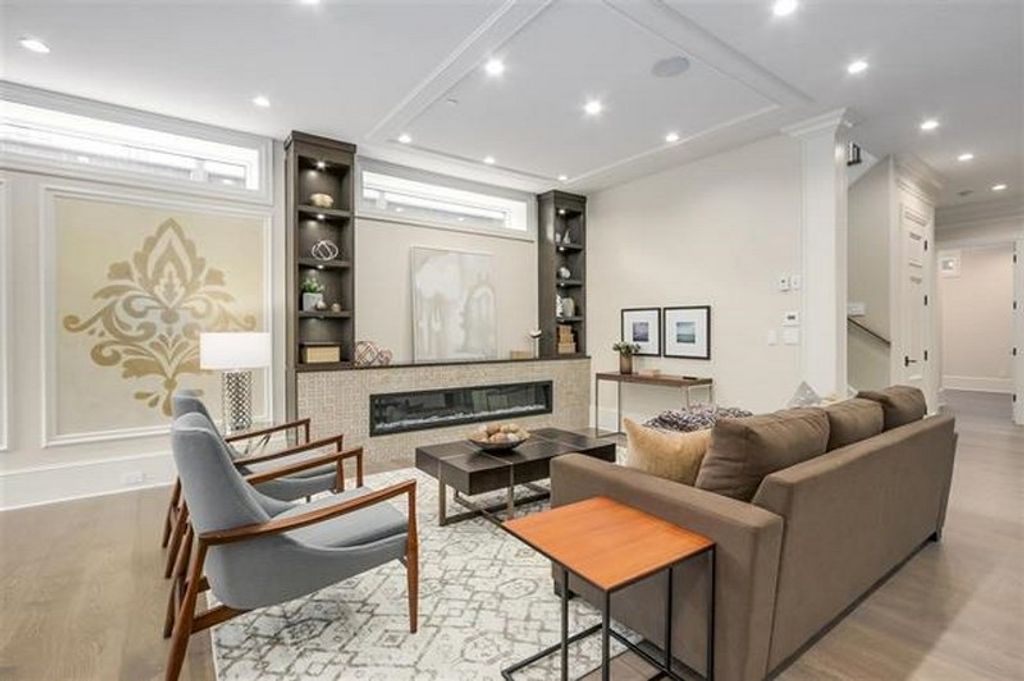 listing image 1108605347730052868