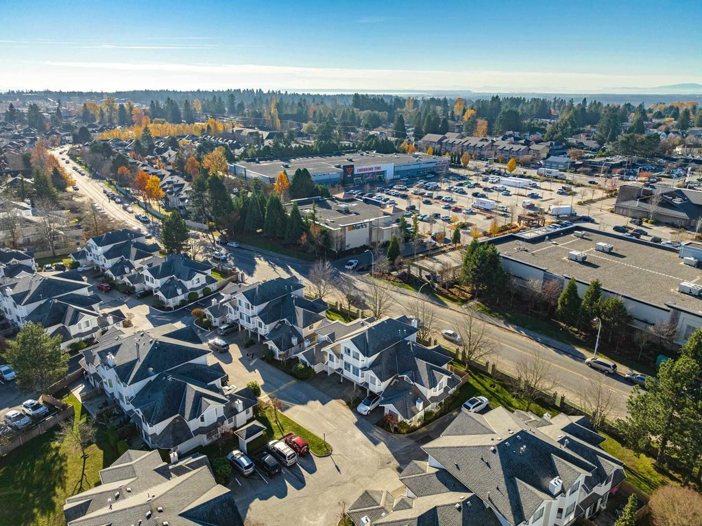 listing image 1109781373443817384