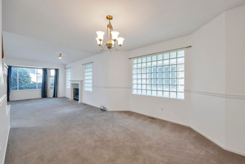 listing image 1105299793031427191