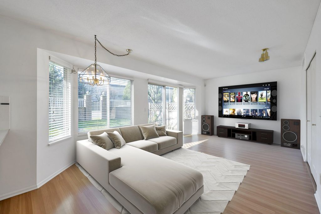 listing image 1102690541670144563