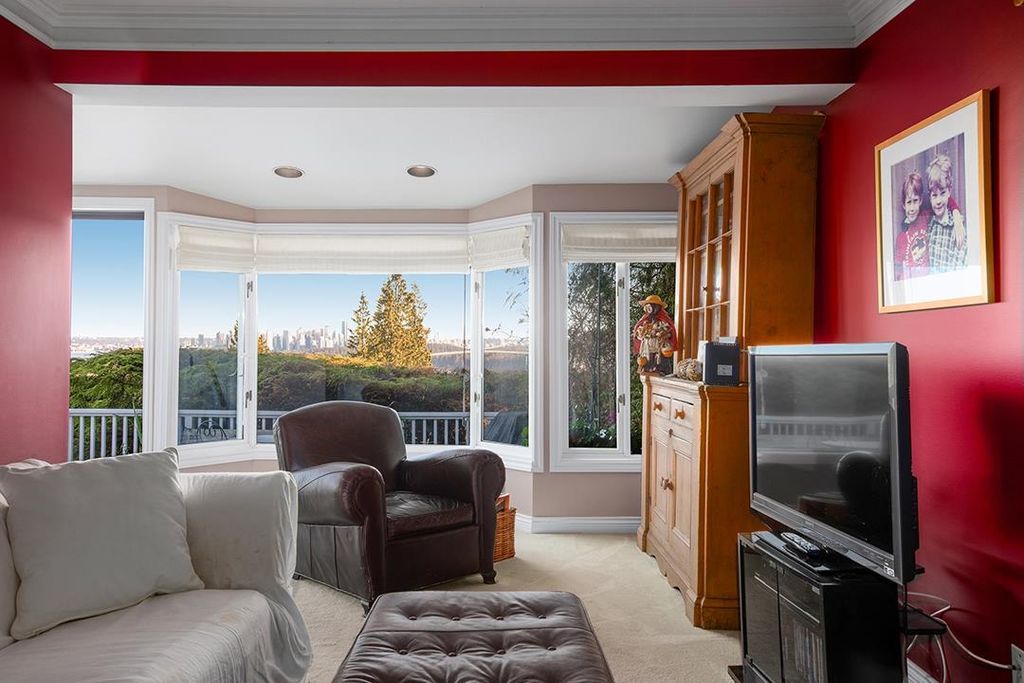 listing image 1102697324137762290