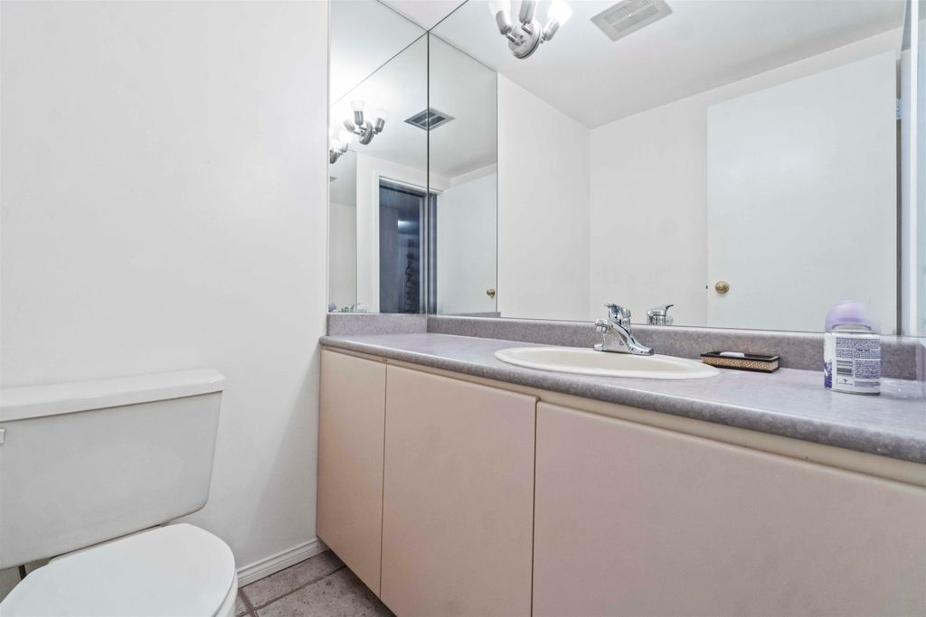 listing image 1101660440714485846