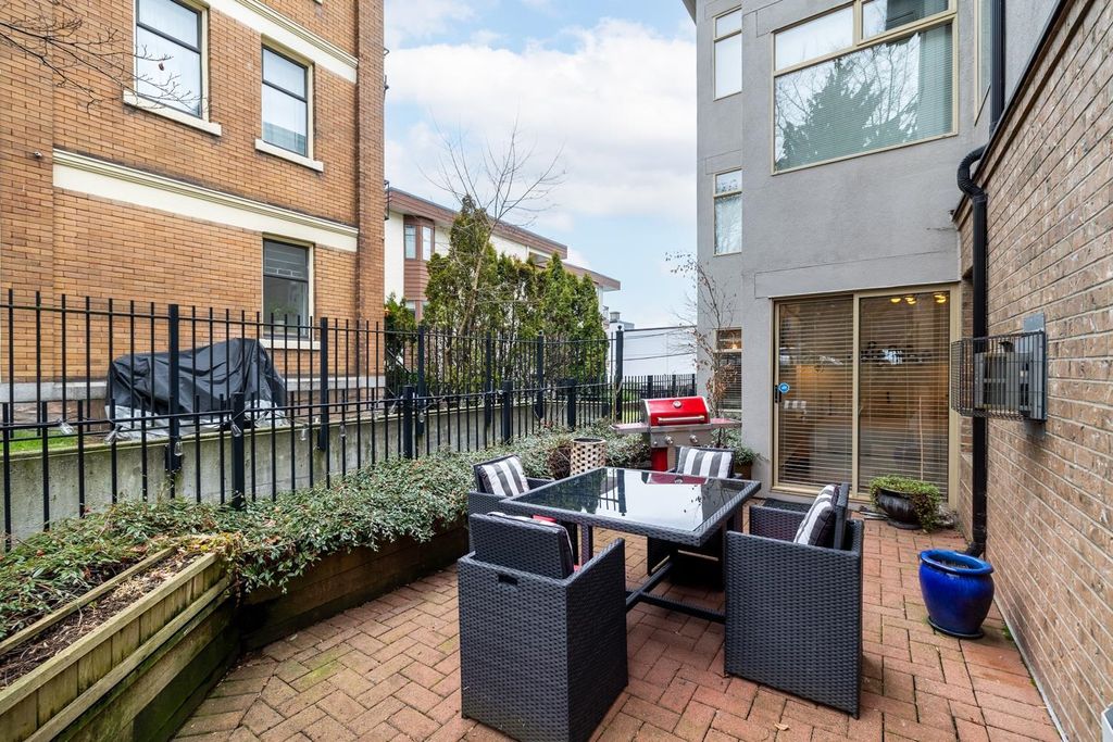 listing image 1106099269231904568