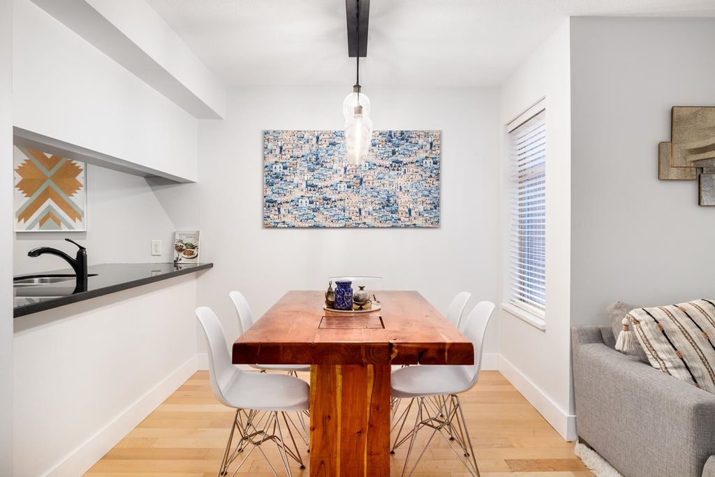 listing image 1108930497616071373