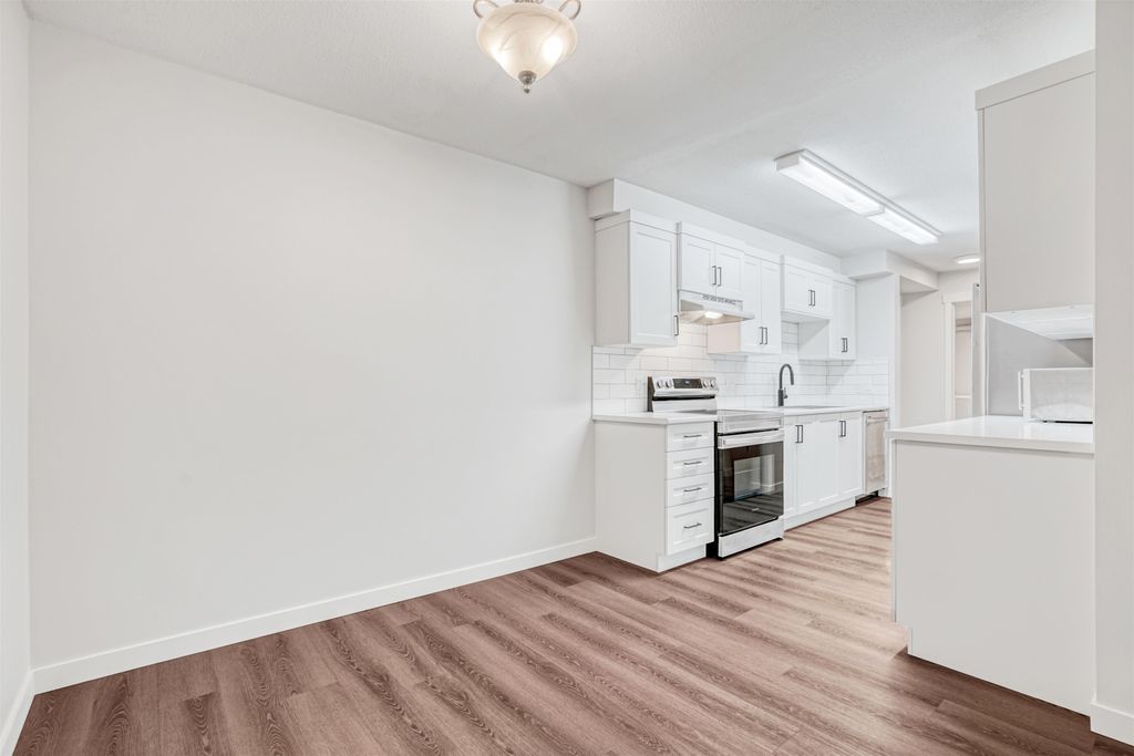 listing image 1108013434465503233