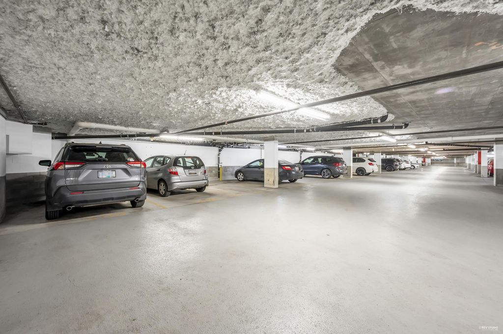 listing image 1102655007275906195