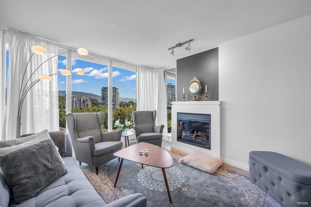 listing image 1104565438989336876