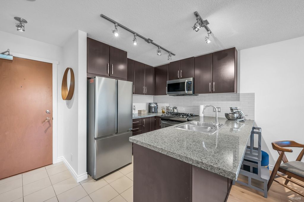 listing image 1101762068052567005