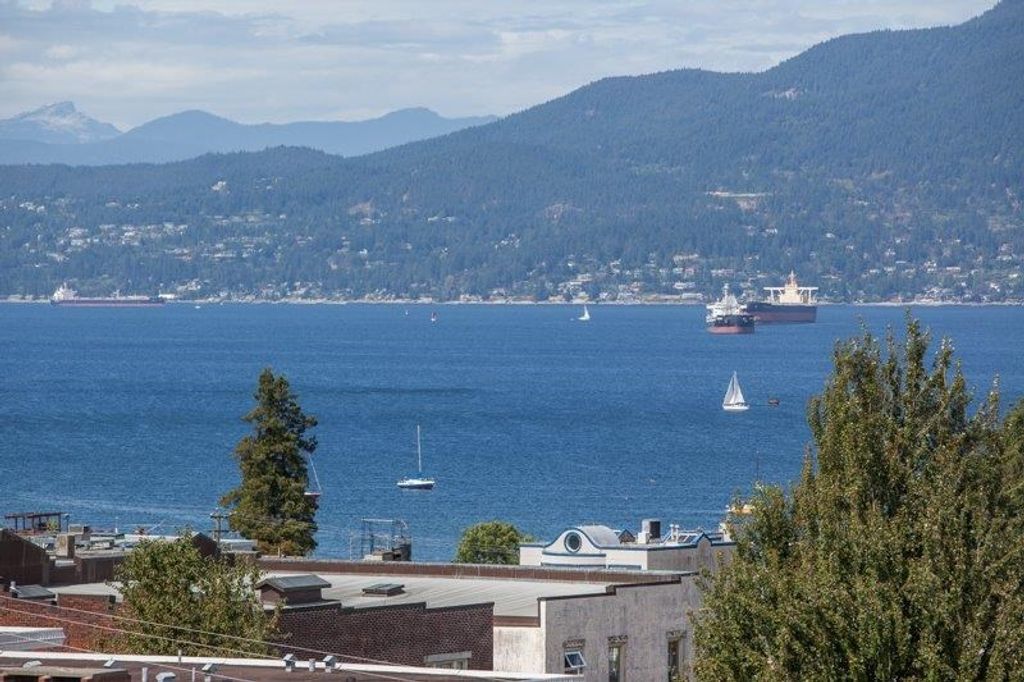 listing image 1105968825389640365