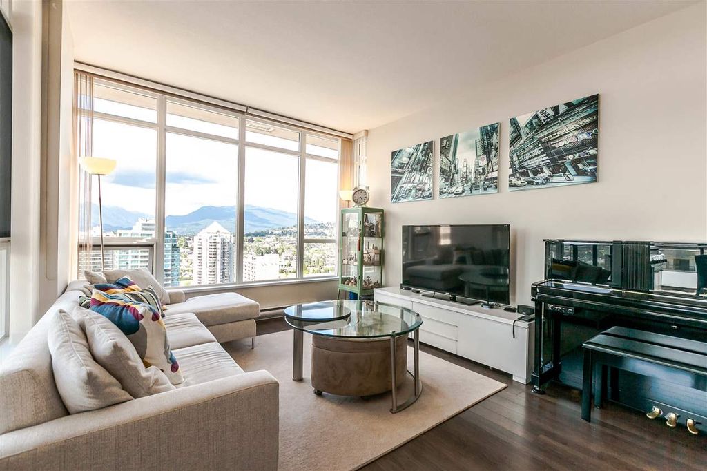 listing image 1101670631400710635
