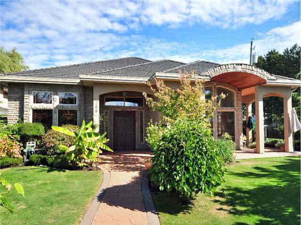 listing image 1107126331115672965