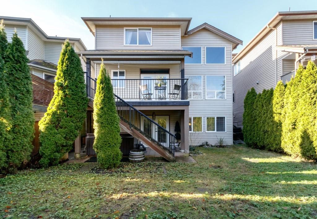 listing image 1103749586802099397