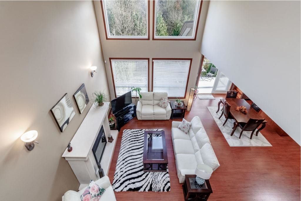 listing image 1107352253459994581