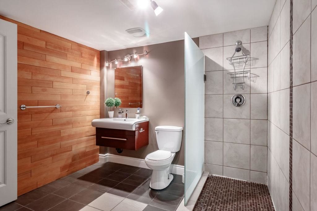 listing image 1106011250346838677