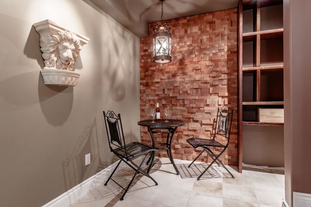 listing image 1107222864551194532