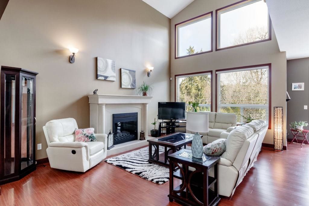 listing image 1104035163328510284