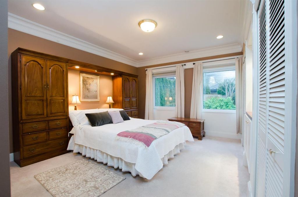 listing image 1100816890940176671