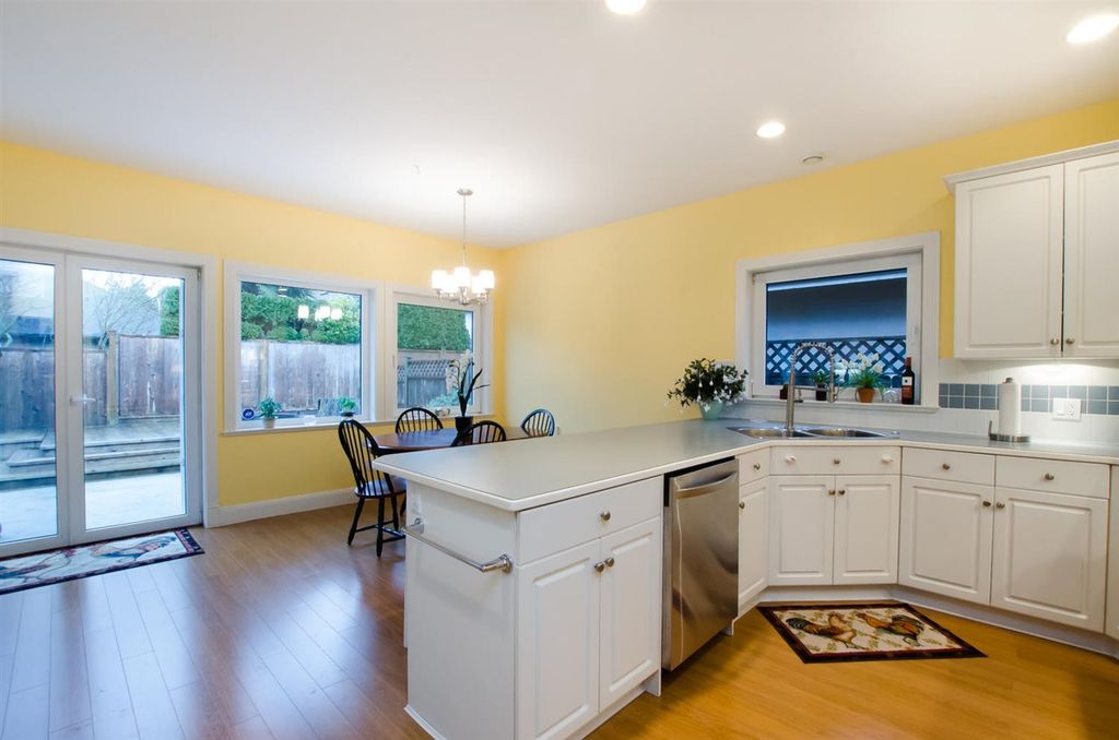 listing image 1100811180250124229