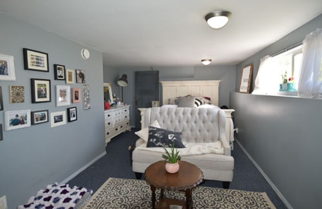 listing image 1109399102925397779