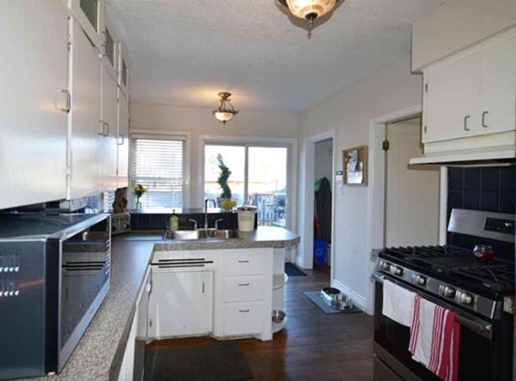 listing image 1106705445296955525